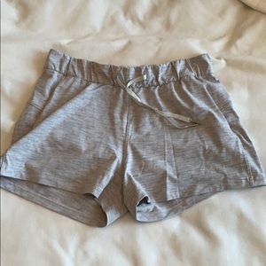 Lululemon on the fly short